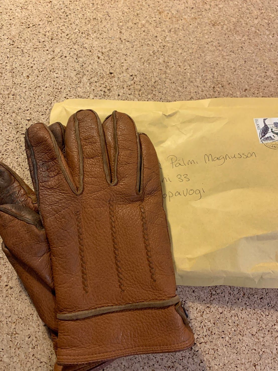 My Timberland gloves mailed back