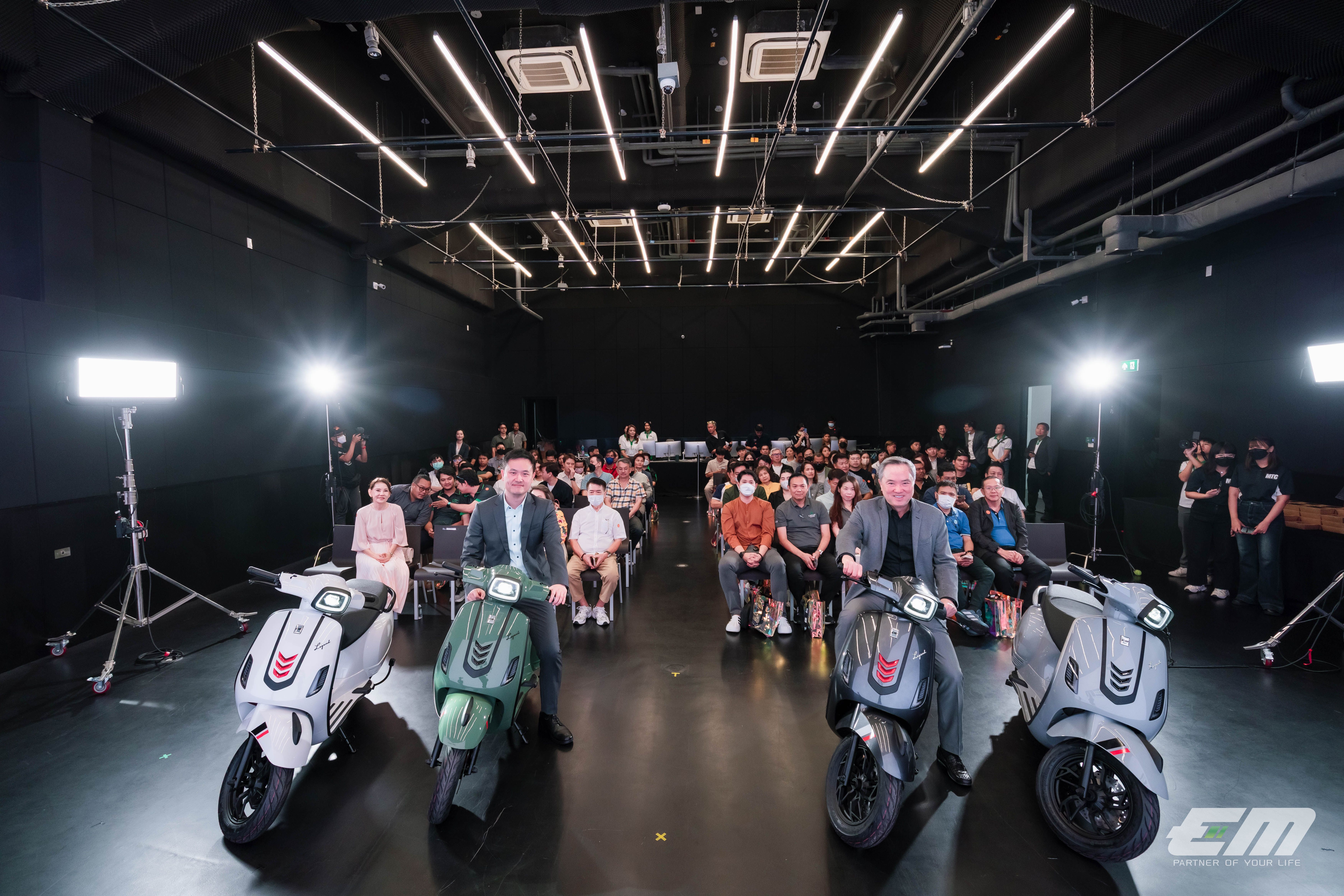 "EM Motor Takes the Lead in Setting a New Benchmark for Thai Brands in the EV Market with the Official Launch of Its Latest Electric Motorcycle, the 'EM Legend Pro'."