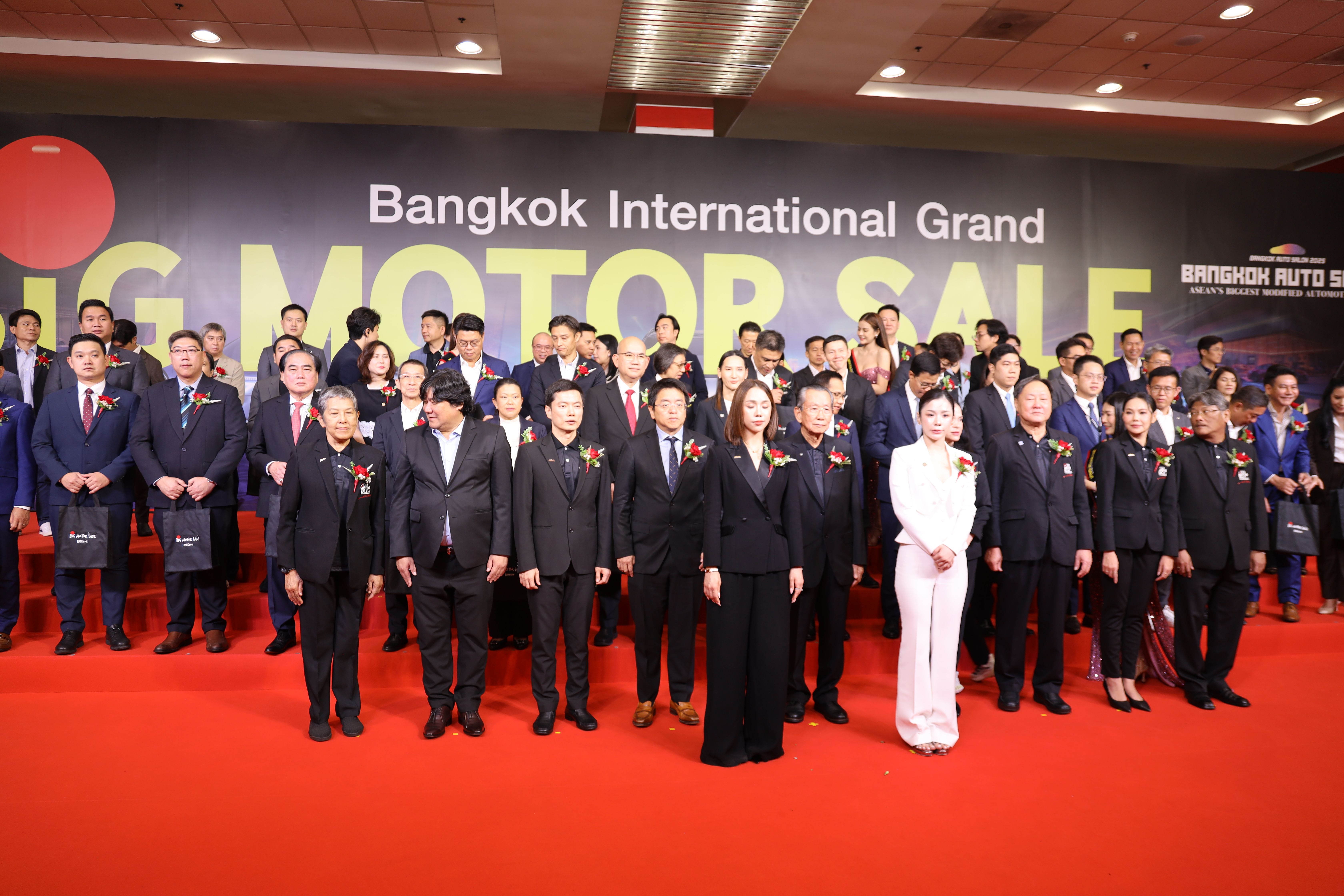 EM MOTOR โชว์ศักยภาพยานยนต์ไฟฟ้าเต็มรูปแบบ ในงาน BIG MOTOR SALE 2025