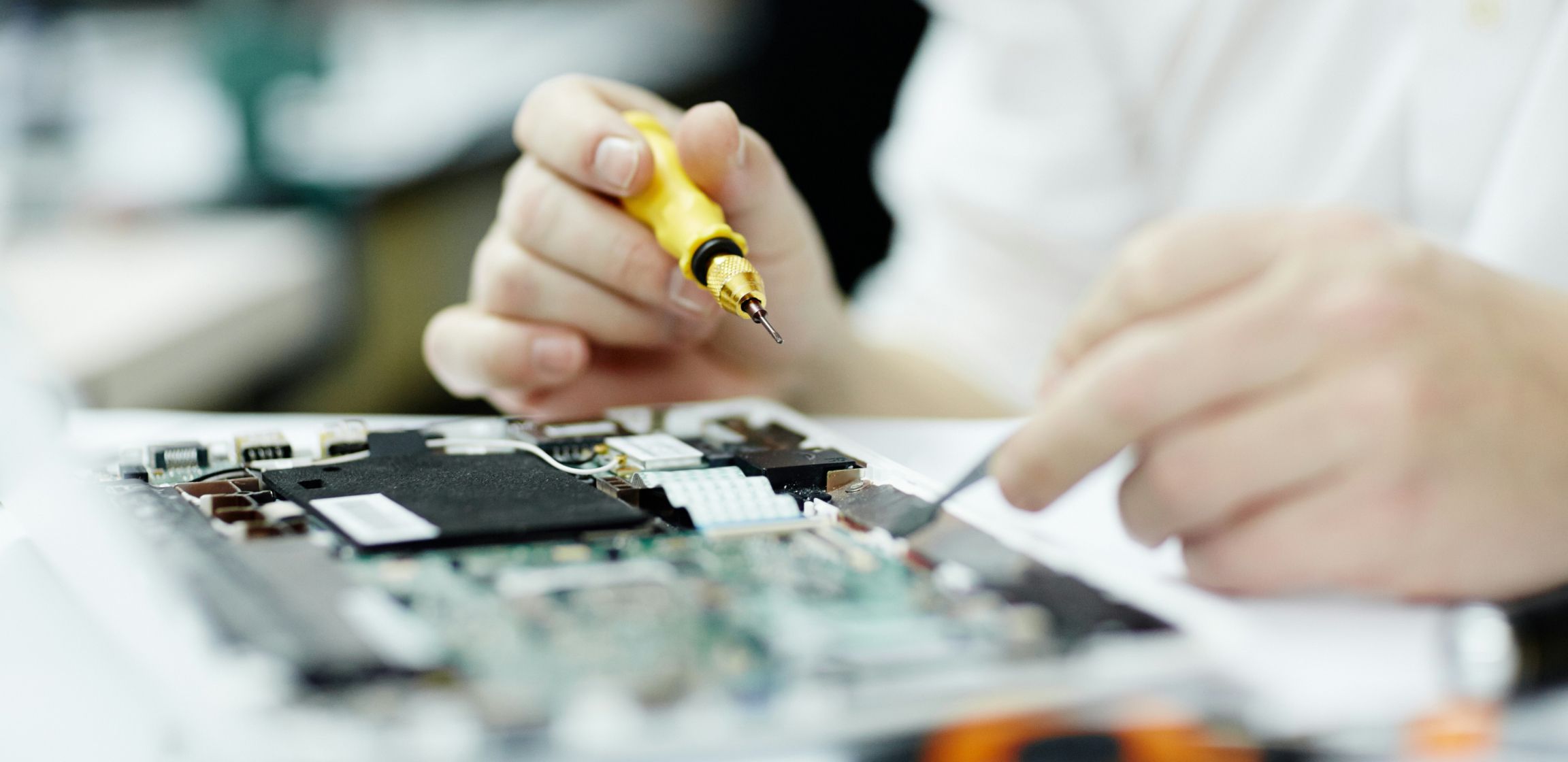 Our specialization lies in designing and producing batteries optimized for use in Thailand, leveraging our ISO standard factories and a team of seasoned engineers.