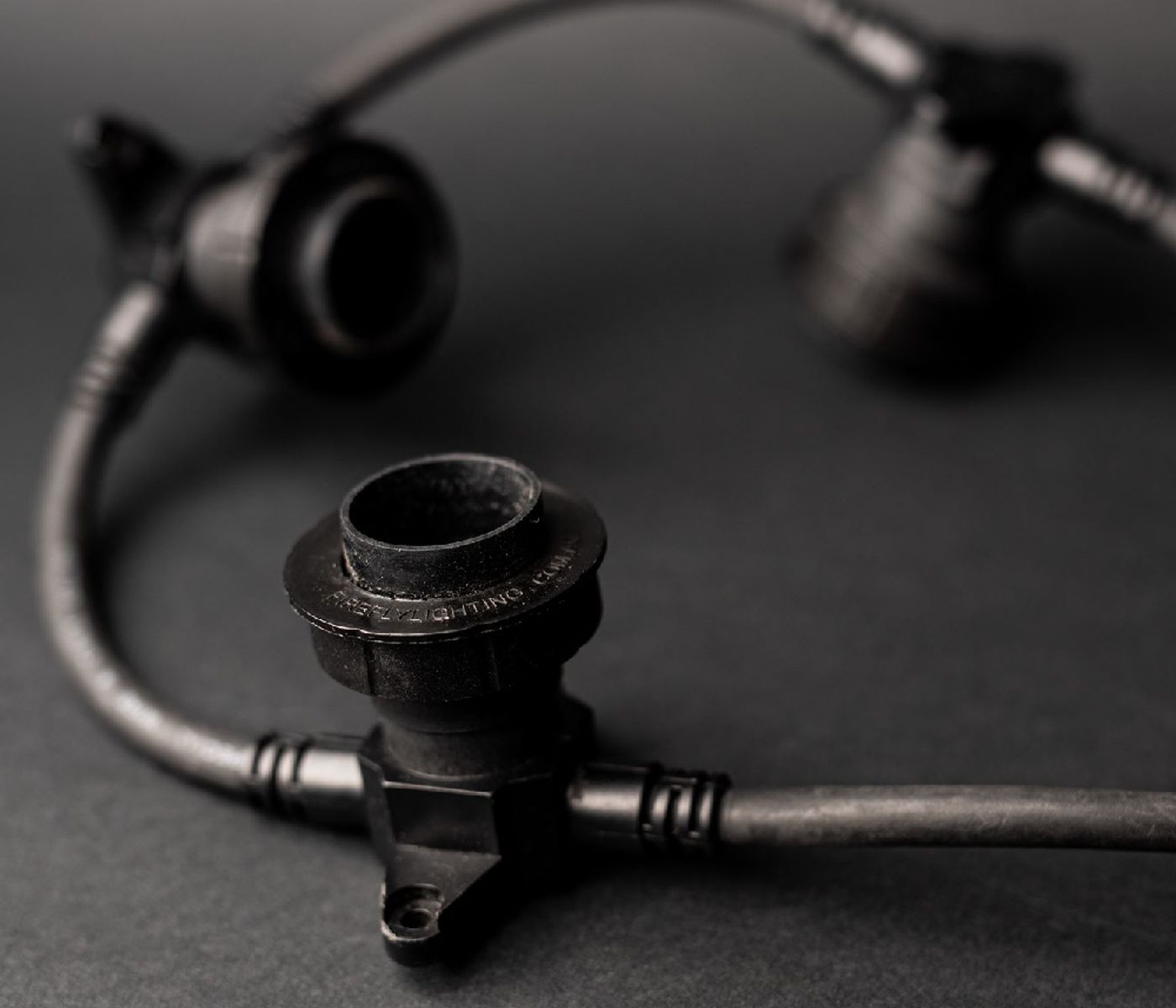 Surface Mounted Festoon Cable - 20cm Spacing. Black.