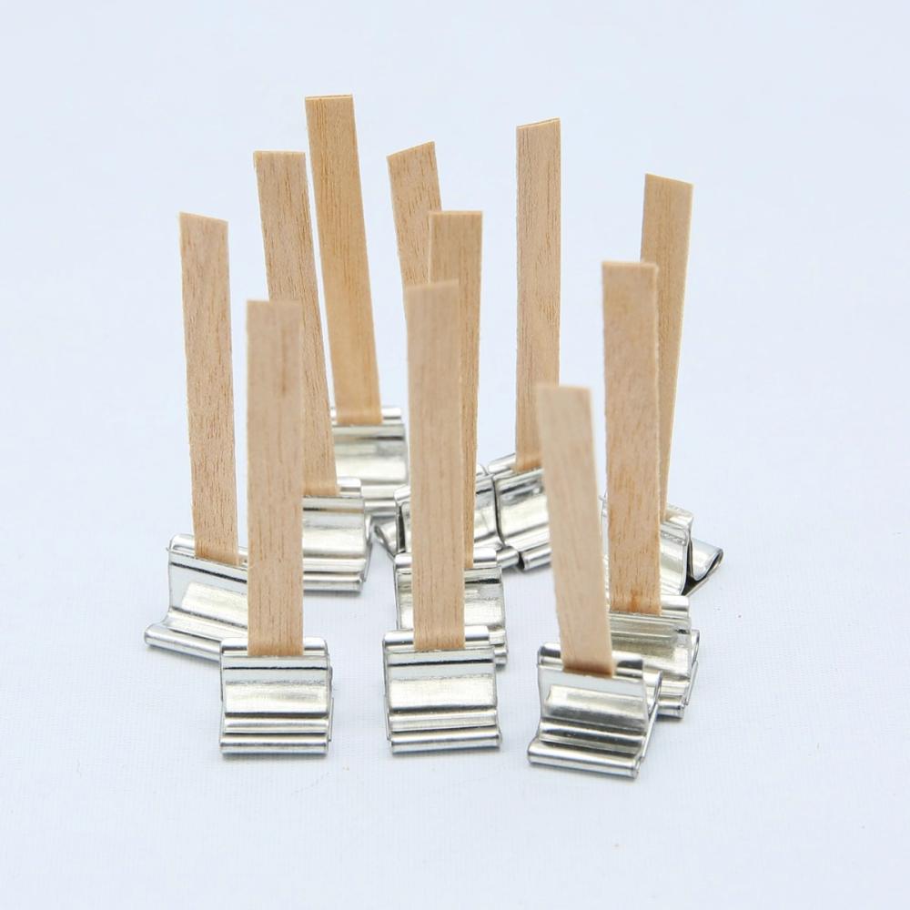 Wood wicks with metal clips