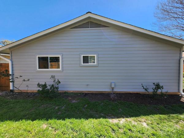 Siding project photo 4 of 6 — Windermere Meadows, Austin, TX