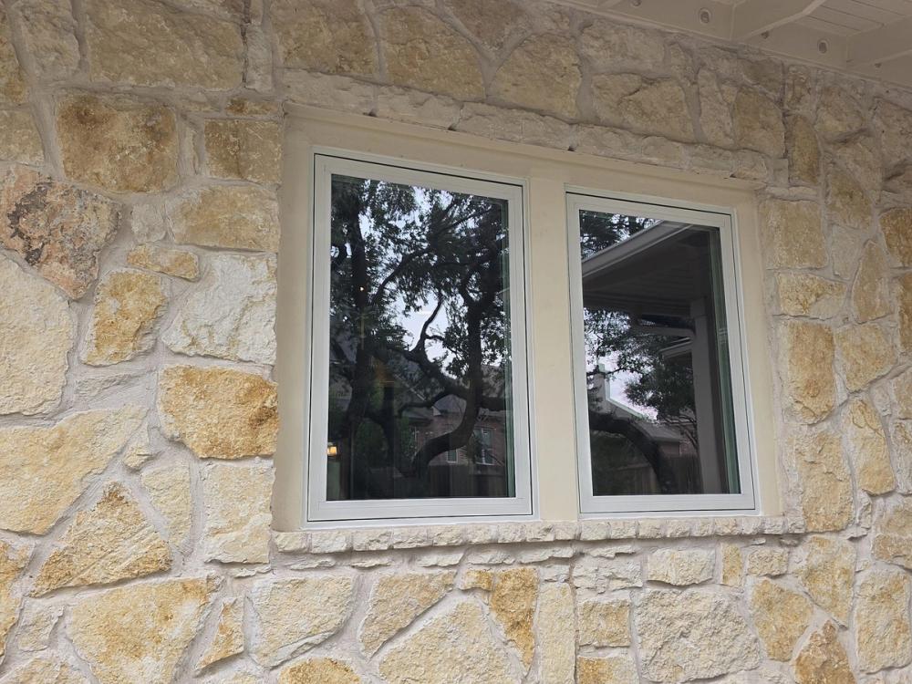 Andersen 100 Series detail — The Reserve At Twin Creeks, Cedar Park