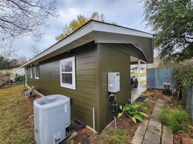 Siding project photo 2 of 5 — Windsor Park, Austin, TX