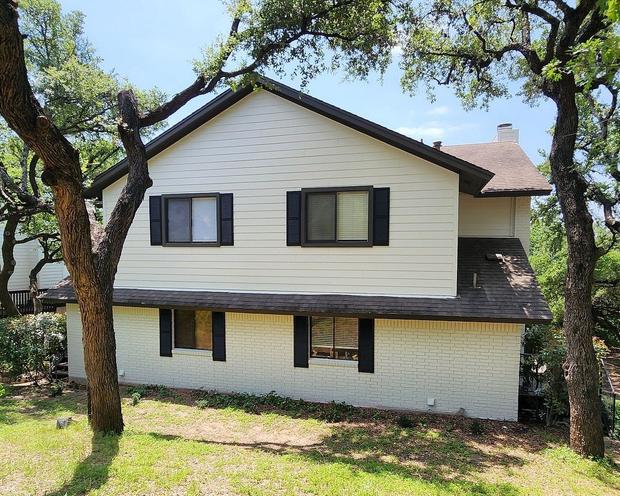Siding project photo 5 of 8 — Westlake, Austin, TX