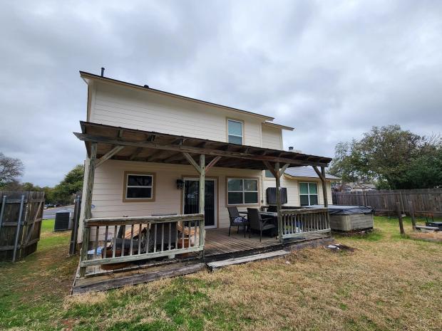 Simonton Daylight Max detail — Brodie Lane, Austin (photo 8)