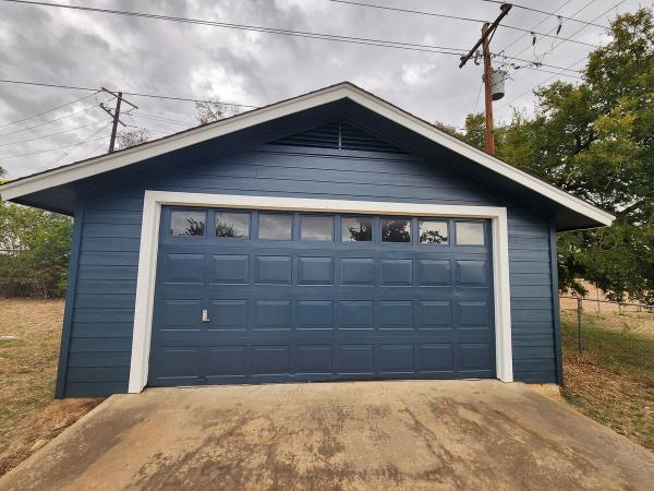 Siding & Shingle Roofing in Shenandoah, Cedar Park, TX