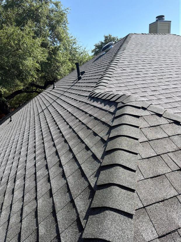 GAF Timberline HDZ detail — Legend Oaks, Austin (photo 8)
