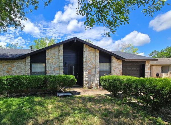 Siding project photo 4 of 4 — Westmorland, Austin, TX