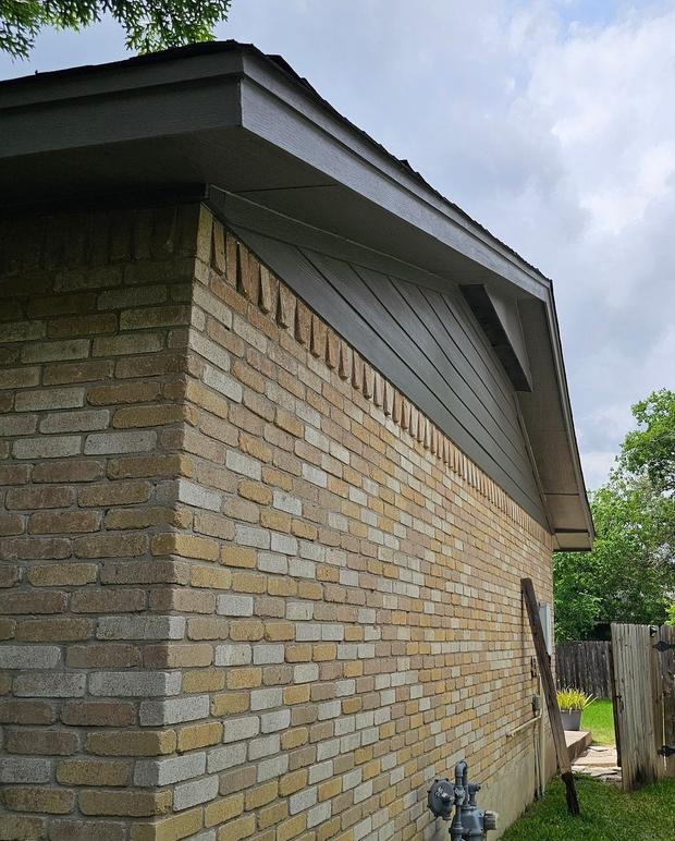 James Hardie HardieTrim detail — Village At Anderson Mill, Austin (photo 6)