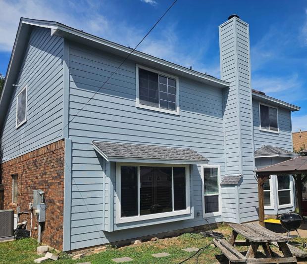 James Hardie 8.25" Select Cedar Mill detail — West Oak Hill, Austin (photo 7)