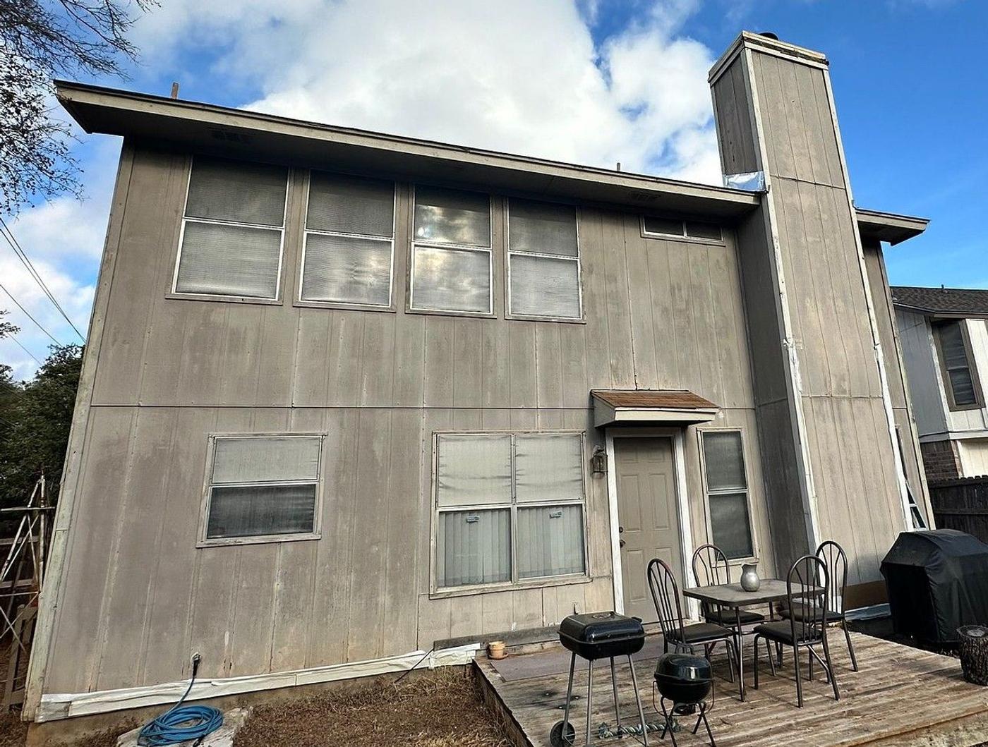 Before: Siding in Maple Run, Austin, TX