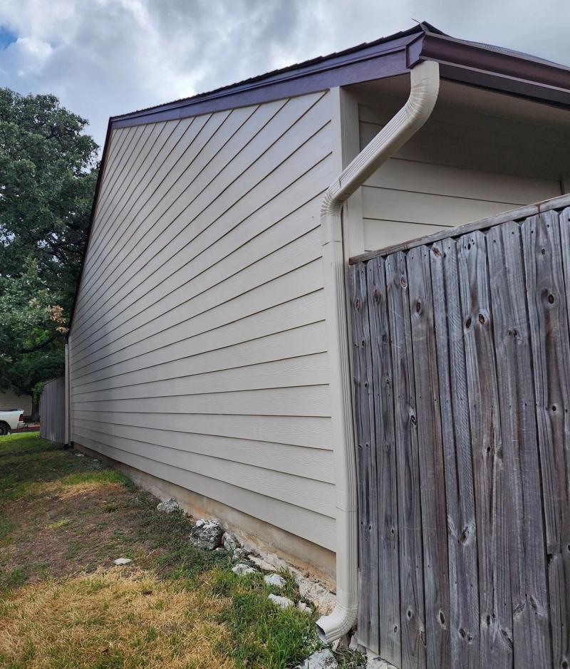 James Hardie 8.25" Primed Select Cedar Mill detail — Adirondack, Austin (photo 7)