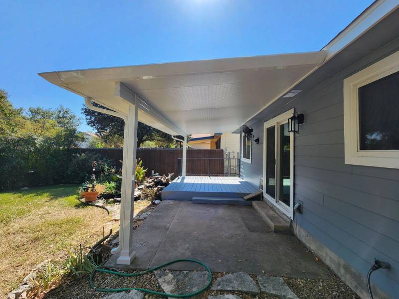 A new Renaissance patio cover in North Austin, Austin, TX, installed by Austin Pro