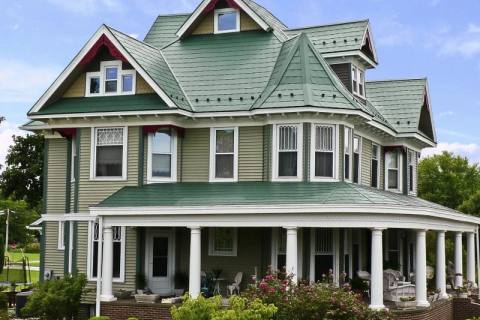 A house finished in Metal Shingle Roof