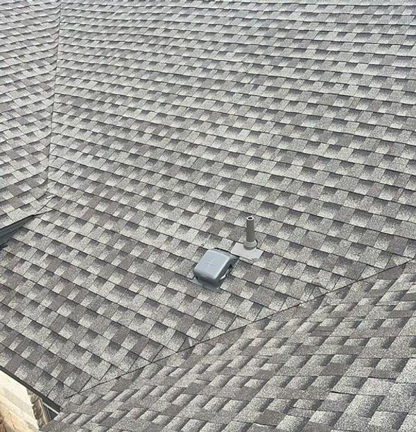Shingle Roofing project photo 1 of 12 — Georgetown, TX