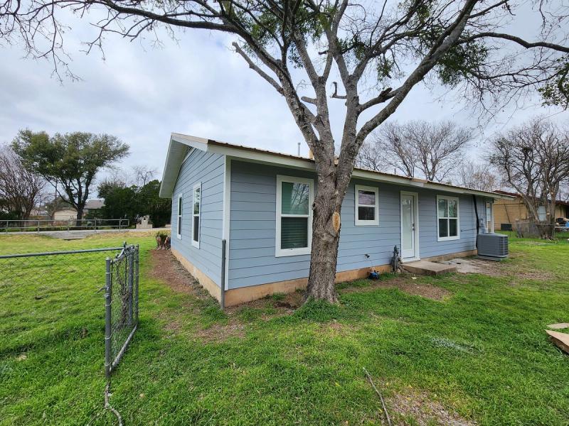 Siding project photo 4 of 4 — North Austin, Austin, TX