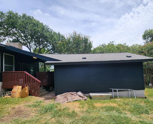 Siding project photo 7 of 9 — Montopolis, Austin, TX