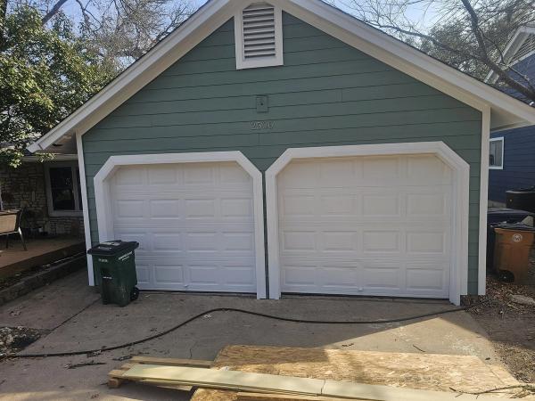Siding project photo 2 of 5 — South Austin, Austin, TX