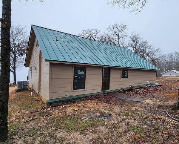 Siding project photo 1 of 3 — Lake Limestone, Jewett, TX