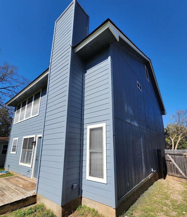 Siding project photo 1 of 1 — Maple Run, Austin, TX