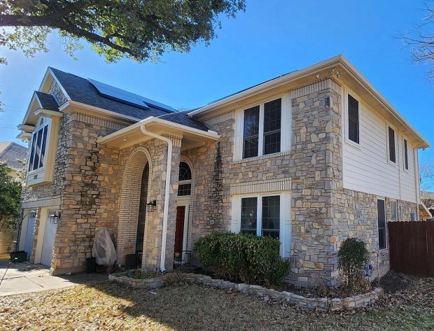 James Hardie JH 8.25" Select Cedar Mill detail — Willow Run, Austin (photo 4)