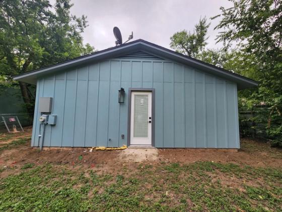 Siding project in Montopolis, Austin, TX