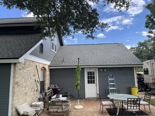 Shingle Roofing project photo 2 of 3 — Fairview, Round Rock, TX