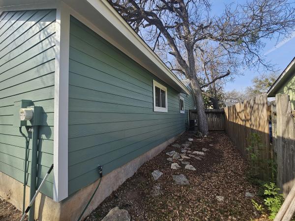 Siding project photo 4 of 5 — South Austin, Austin, TX