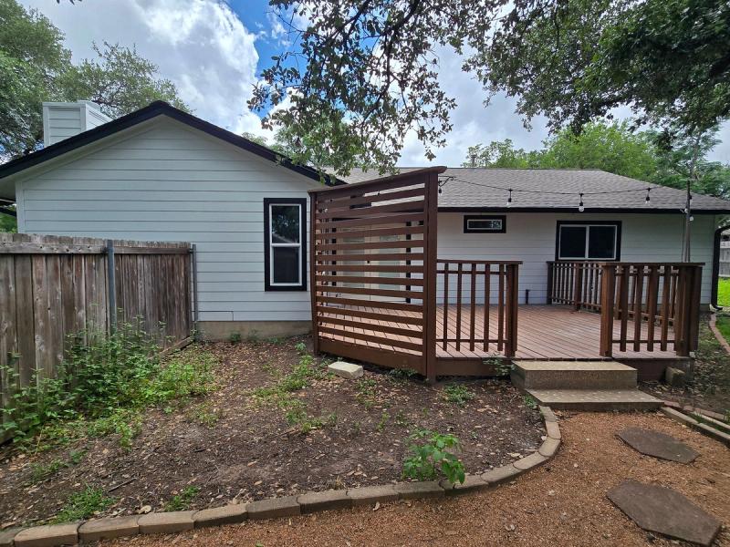 Siding project photo 6 of 7 — Milwood, Austin, TX