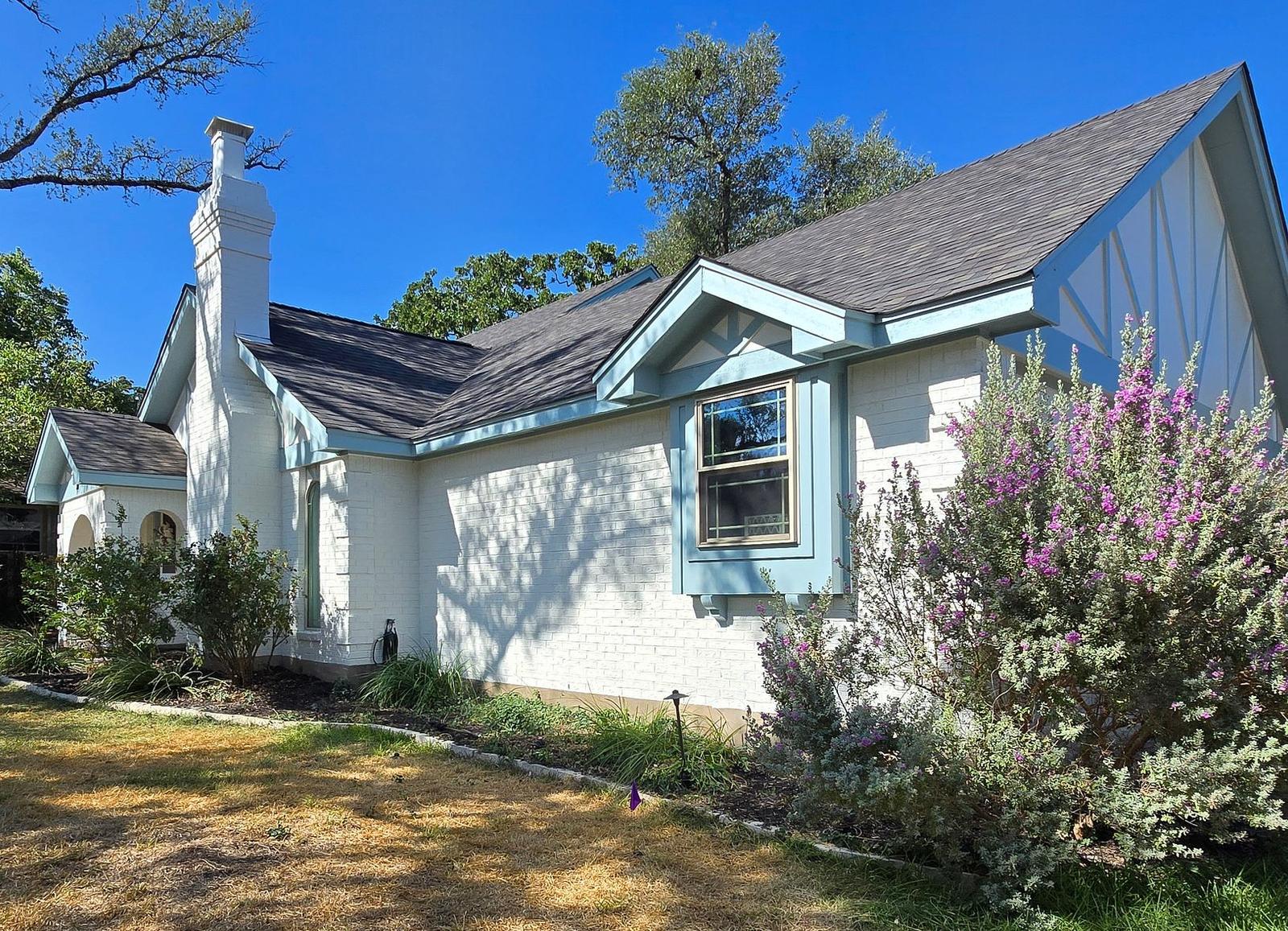 James Hardie Siding & Exterior Painting in Georgetown — completed project by Austin Pro