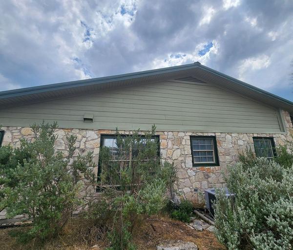 Siding project photo 2 of 4 — Austin, TX