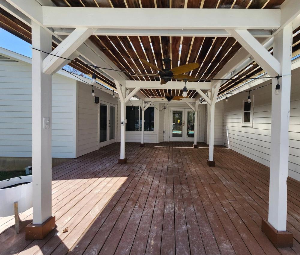 James Hardie 8.25" Select Cedar Mill detail — Village At Anderson Mill, Austin (photo 7)