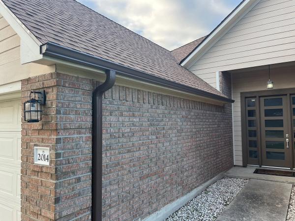 Shingle Roofing & Gutters in Round Rock, TX