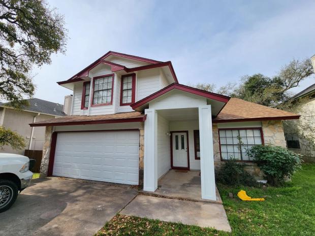 James Hardie 8.25" Select Cedar Mill detail — Rattan Creek, Austin (photo 4)