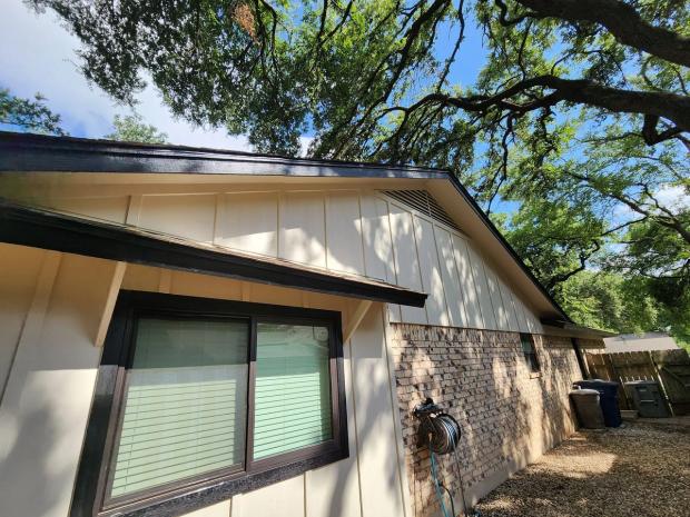 Siding project photo 3 of 5 — Balcones Woods, Austin, TX