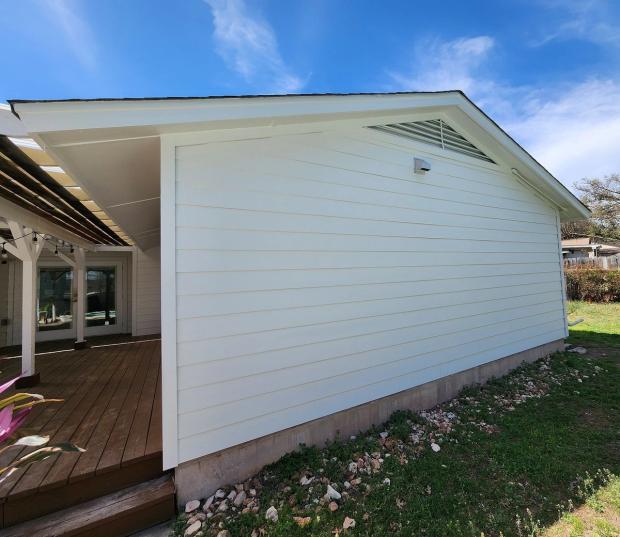 James Hardie 8.25" Select Cedar Mill detail — Village At Anderson Mill, Austin (photo 12)