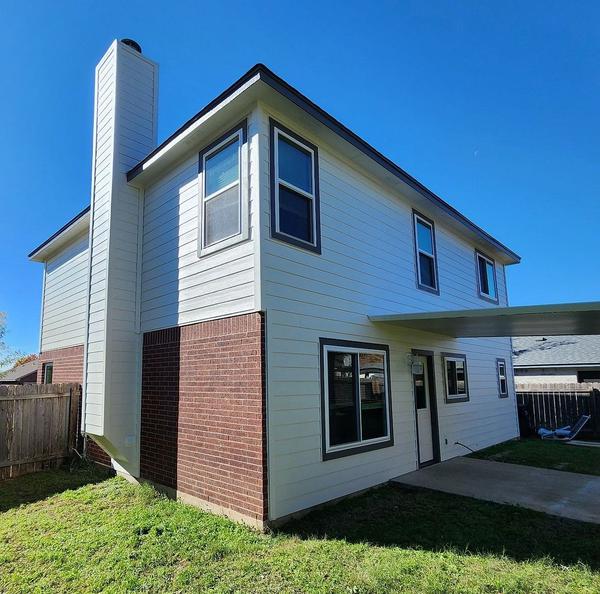 Siding project photo 3 of 4 — Big Falls, Leander, TX