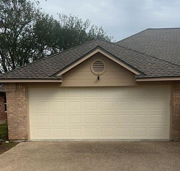 Shingle Roofing project photo 1 of 9 — Blue Spring, Round Rock, TX