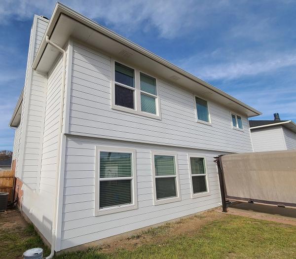 Siding & Windows in Chandler Creek, Round Rock, TX