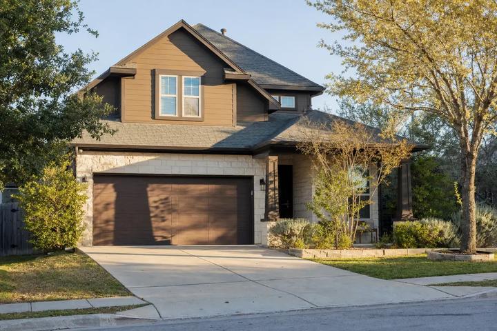 The 40% of Your Curb Appeal You're Ignoring — and Why It's Costing Cedar Park Sellers the Sale
