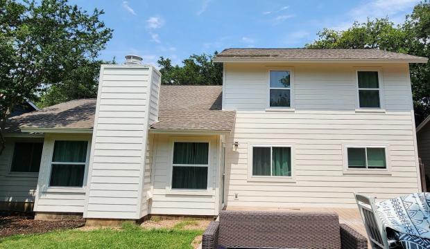 James Hardie 8.25" Primed Select Cedar Mill detail — Milwood, Austin (photo 5)
