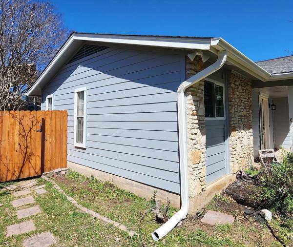 Siding project photo 2 of 6 — Windermere Meadows, Austin, TX