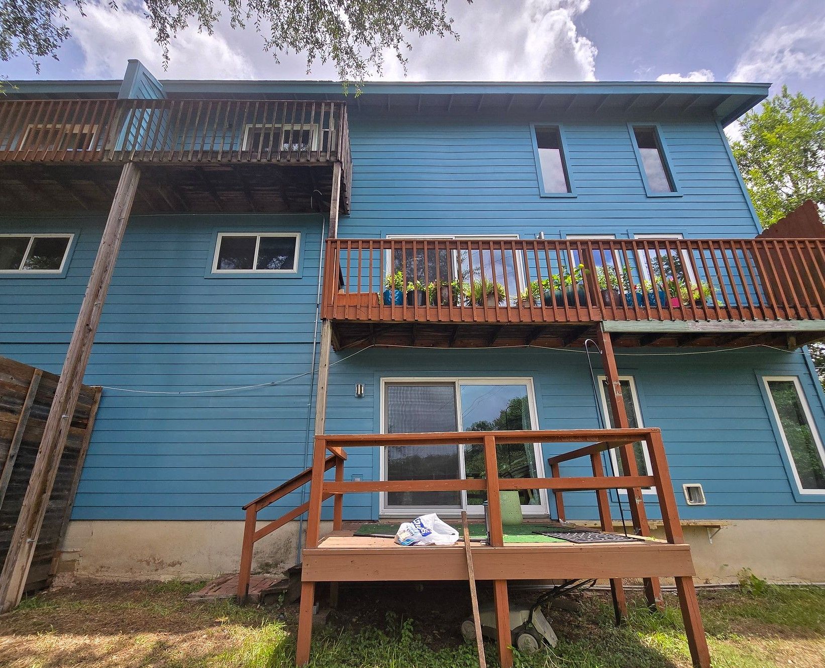 After: James Hardie siding & exterior painting completed in Rockcrest Circle, Austin