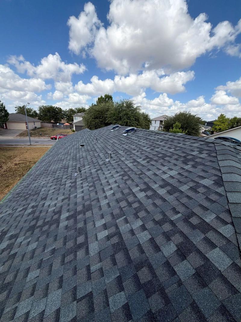 GAF Timberline HDZ detail — Hutto