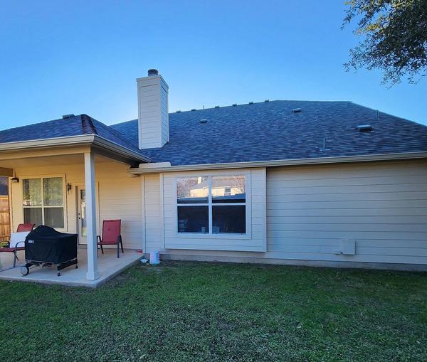 Siding project photo 9 of 10 — Avignon, Round Rock, TX