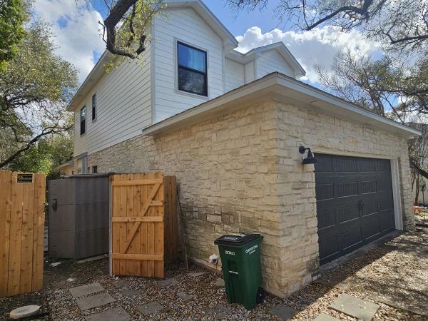 Siding project photo 1 of 4 — Jester Estates, Austin, TX