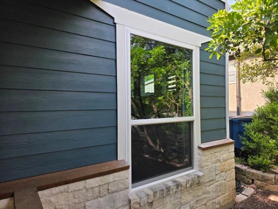 Windows in Upper Boggy Creek, Austin, TX (Apr 2025)