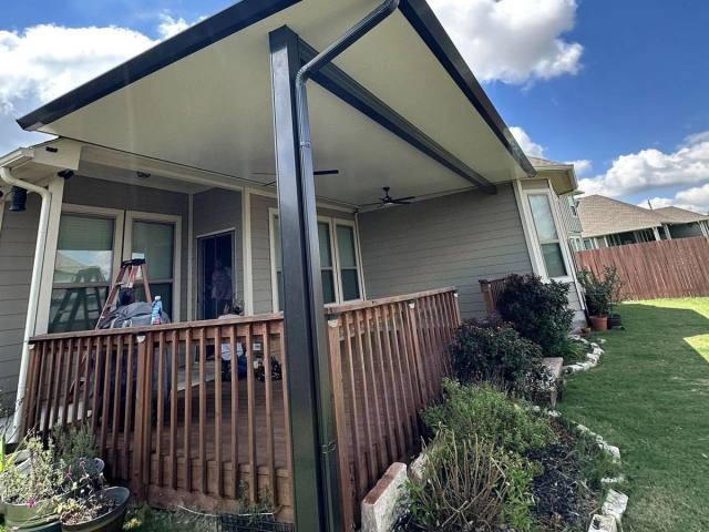 A new Renaissance Moderno in Scotsburg, TX, installed by Austin Pro